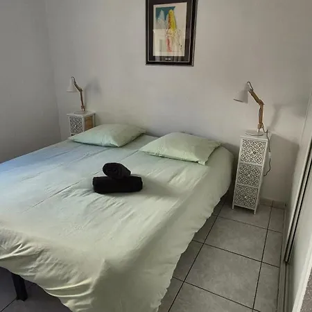 Apartment Le Pêcherie, T3 Superbe Vue Mer, Parking, Clim, Wifi Agde